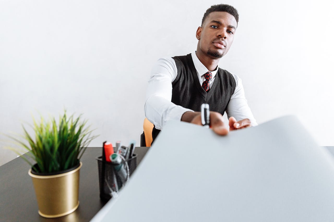 Human Resources Best Practices: Hiring, Training, and Retaining Top Talent - image 3