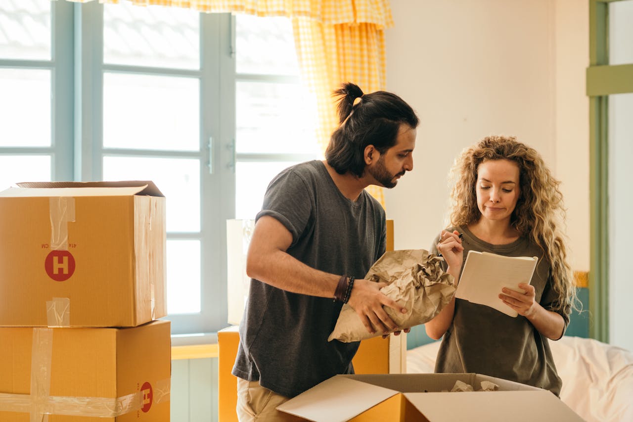 Moving Tips and Checklist: Making Your Move Stress-Free and Organized - image 3