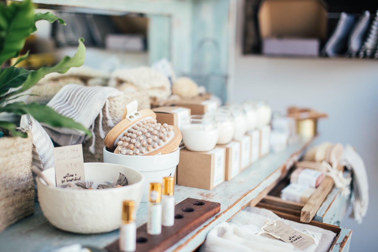 Natural and Organic Beauty Products: Navigating the Clean Beauty Movement